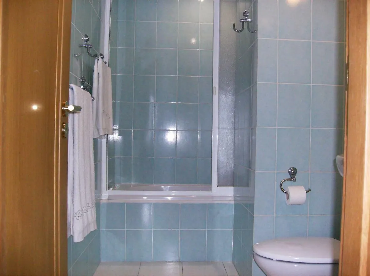 Oceanfront Apartment Funchal   Funchal (Madeira)