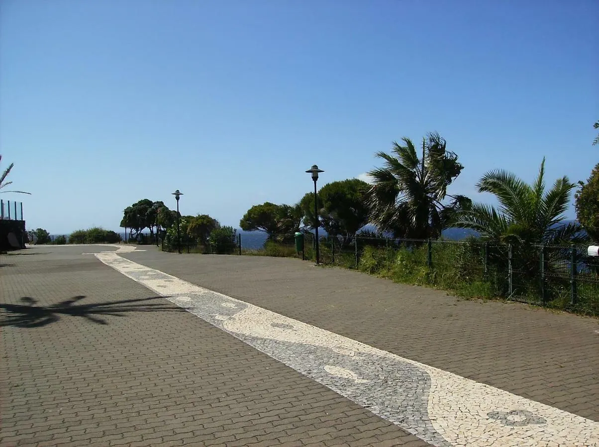 Oceanfront Apartment Funchal   Funchal (Madeira)